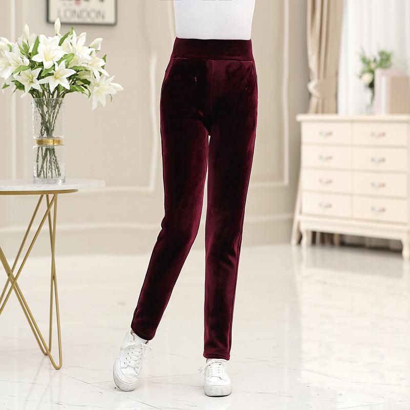 Middle-aged Mother Wears Velvet Trousers - amazitshop