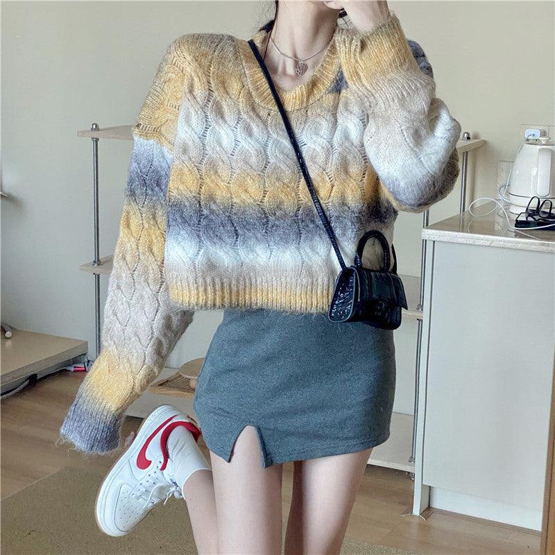 Age-defying Gradient Color Loose Short Knit Tops - amazitshop