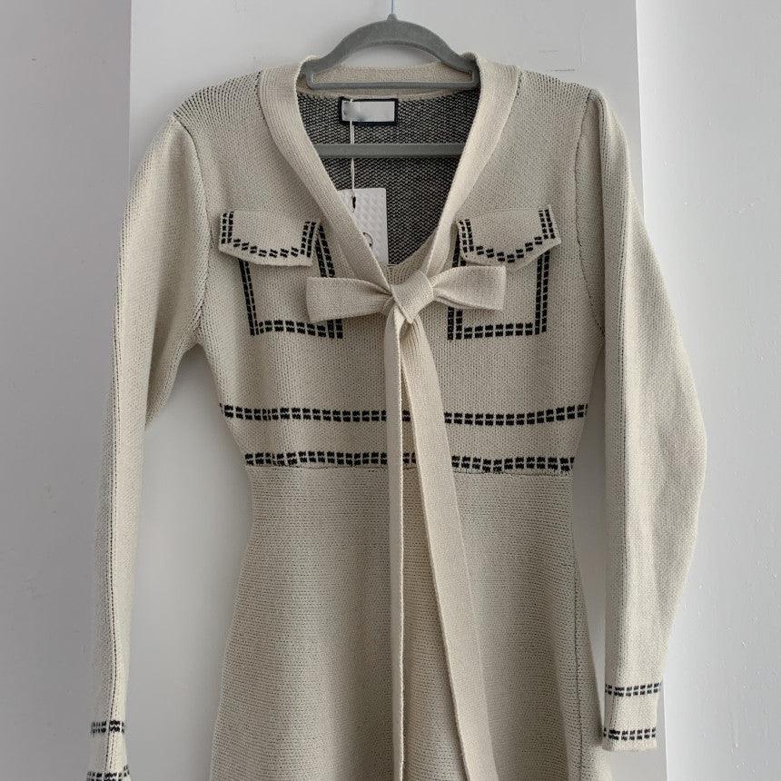 Contrasting Color Thread Design Sense Age - reducing Lace - up Knitted Long - sleeved Dress - Amazitshop