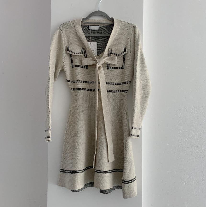 Contrasting Color Thread Design Sense Age - reducing Lace - up Knitted Long - sleeved Dress - Amazitshop