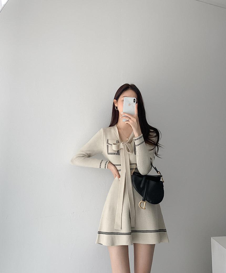 Contrasting Color Thread Design Sense Age - reducing Lace - up Knitted Long - sleeved Dress - Amazitshop